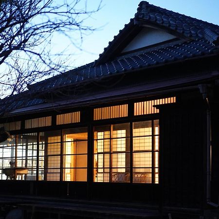 平野邸 Hayama Hotel Exterior photo