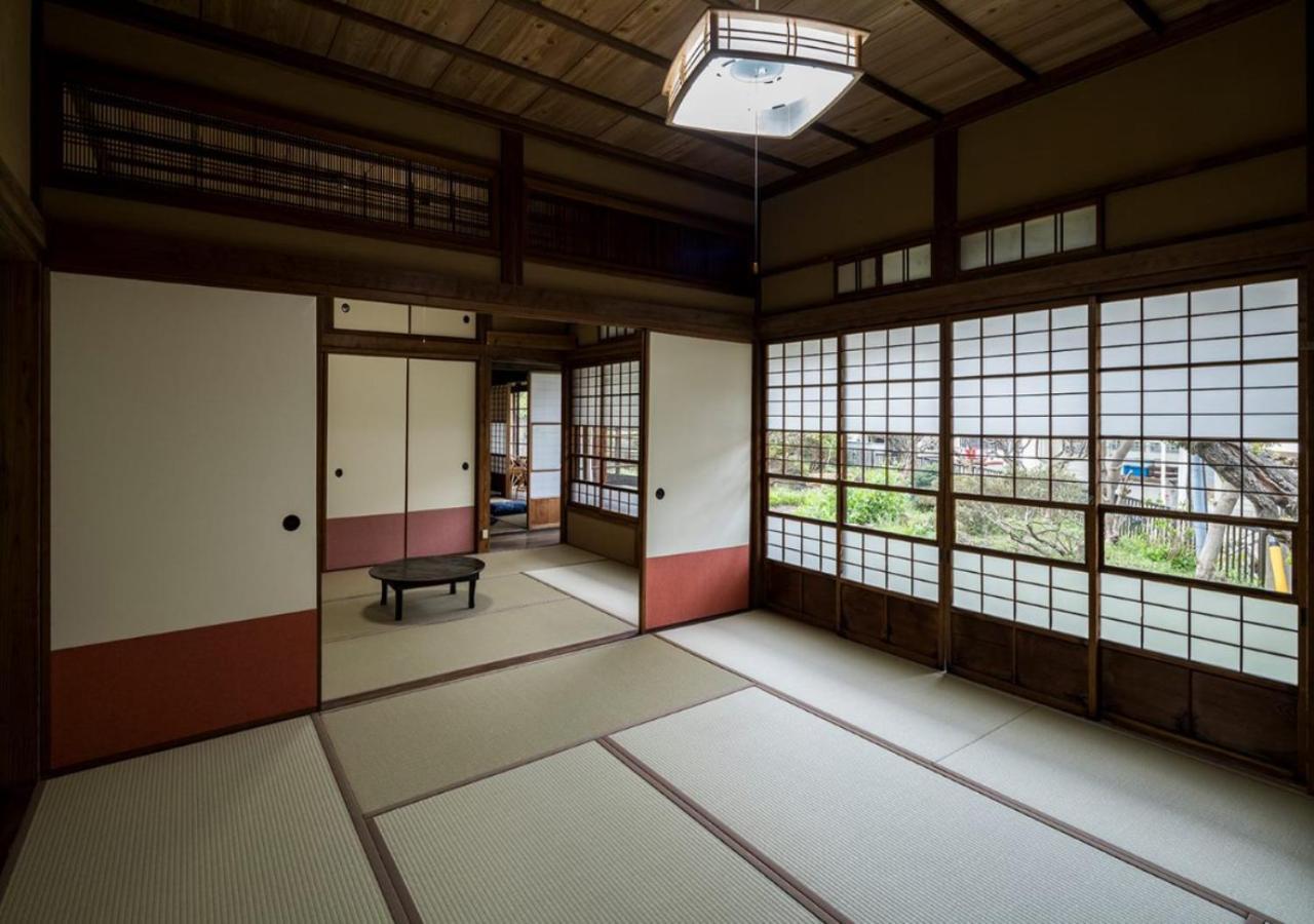 平野邸 Hayama Hotel Exterior photo
